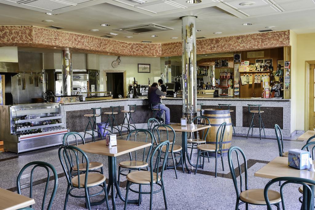El Barco de Ávila Hostal Restaurante La Pineda מראה חיצוני תמונה
